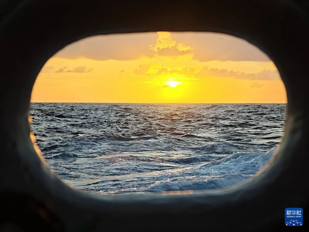 海上夕阳美 海上夕阳美