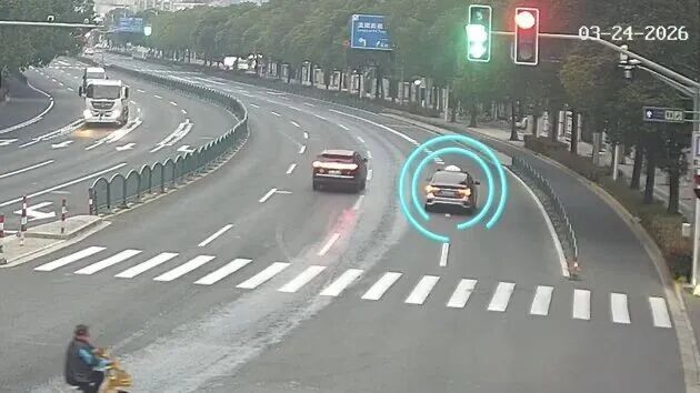 “我就睡了一觉，钱没了！”上海醉酒男子打车后被司机盗刷666元！警方一查：还是惯犯