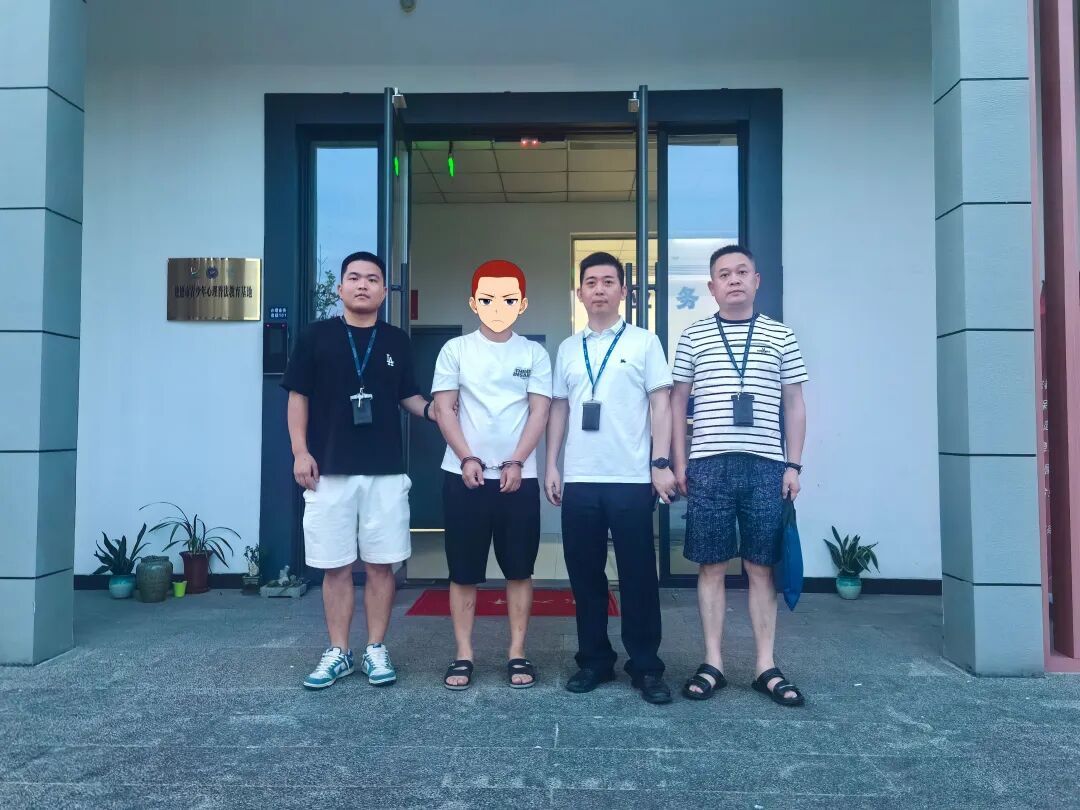 杭州警方:廖某某(男,35岁)为博取网络流量,炮制虚假灾情内容,被行拘7日 杭州警方:廖某某(男,35岁)为博取网络流量,炮制虚假灾情内容,被行拘7日