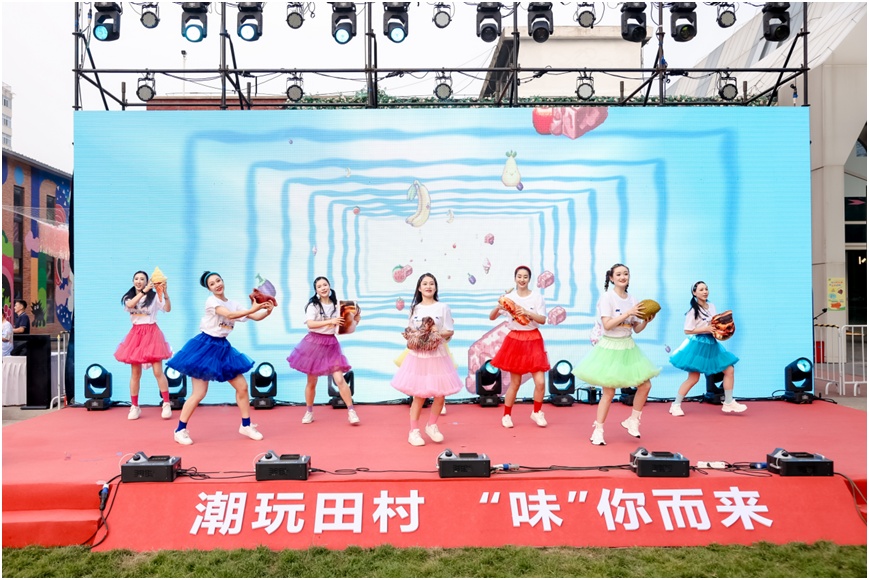 北京打造消夏夜游新去处 一站吃遍百余种世界美食