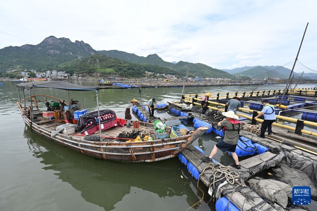 防御台风“巴威” 福建宁德转移海上人员 防御台风“巴威” 福建宁德转移海上人员