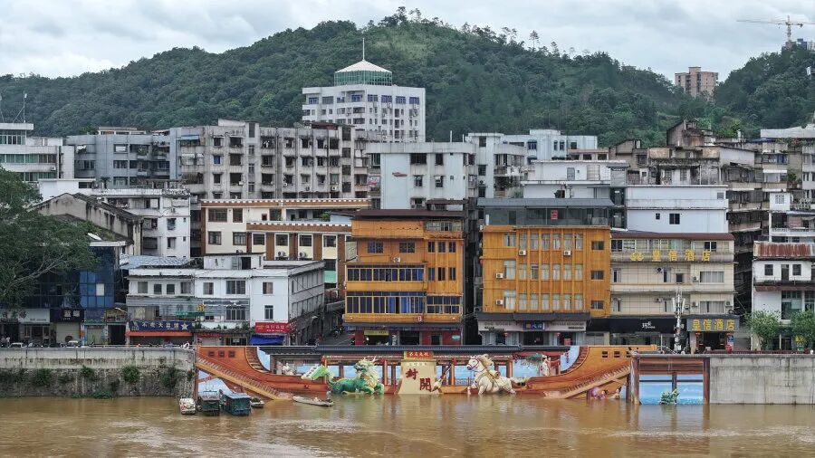挡住万千洪水!广东有座“水上长城” 挡住万千洪水!广东有座“水上长城”