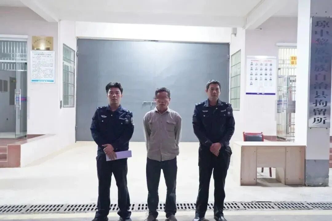 11次恶意拨打110并辱骂接警人员！琼中一男子被行拘