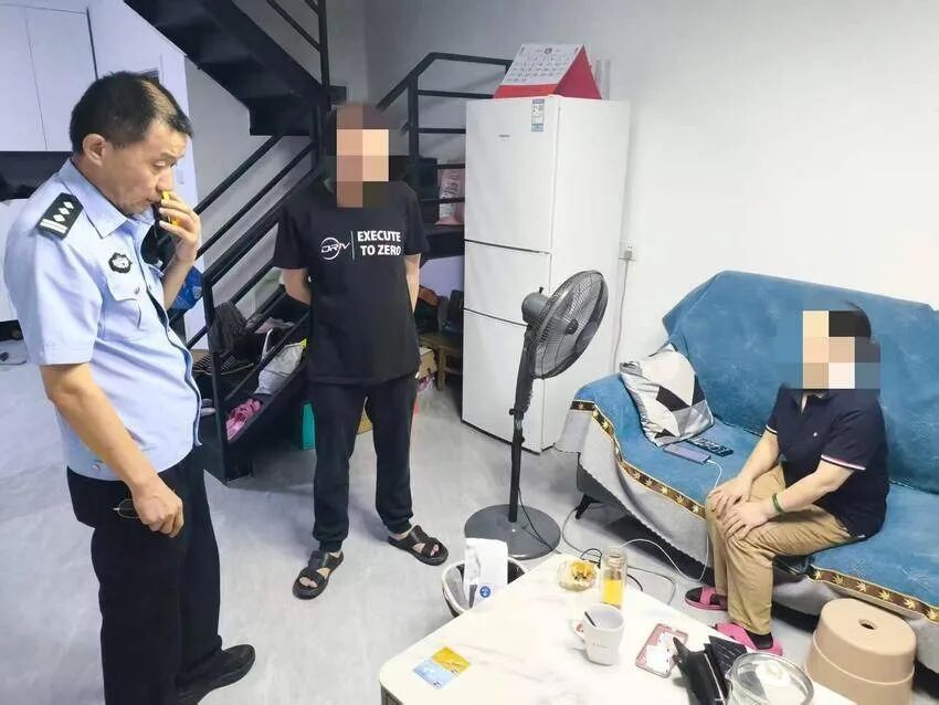 手机黑屏、电话占线，五万块差点没了！