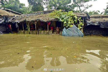 孟加拉国洪灾造成51人死亡 孟加拉国洪灾造成51人死亡