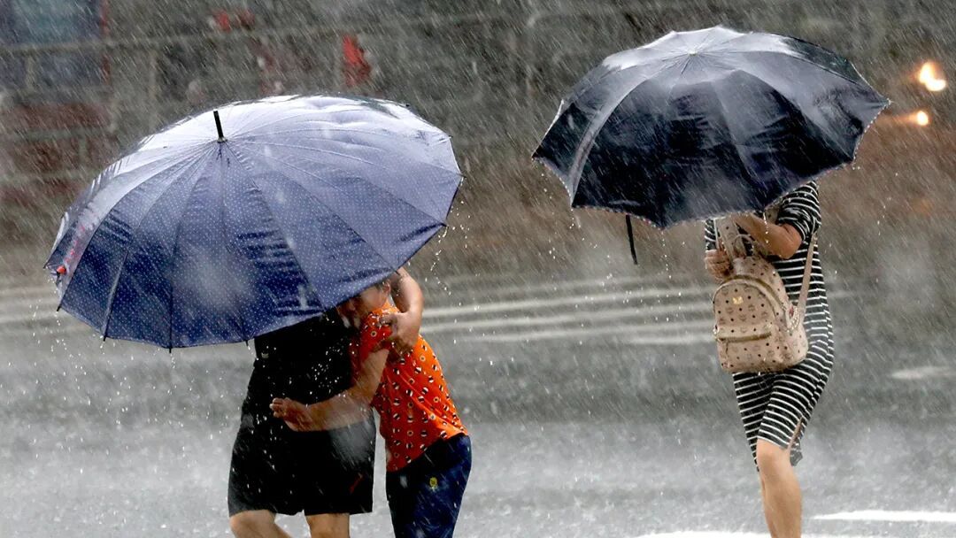 “巴威”远离,高温回归!未来三天江西开启晴热模式,局地最高达37℃ “巴威”远离,高温回归!未来三天江西开启晴热模式,局地最高达37℃
