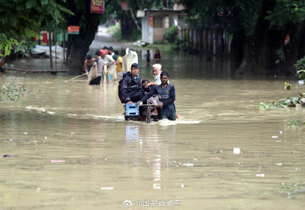 孟加拉国洪灾造成51人死亡 孟加拉国洪灾造成51人死亡