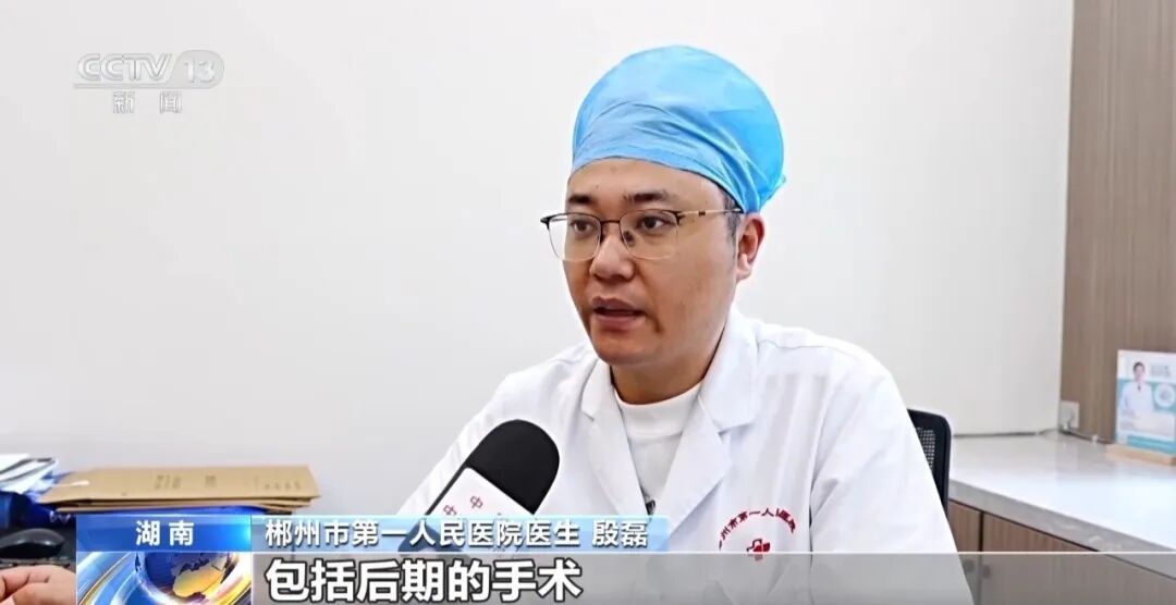 69岁老人死死按住当街对女子施暴的男子,整个鼻子被咬掉,现已被评为见义勇为勇士 69岁老人死死按住当街对女子施暴的男子,整个鼻子被咬掉,现已被评为见义勇为勇士