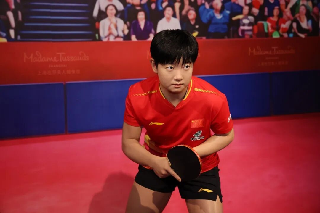 毫米级精准,连老茧和淤青都复刻了!孙颖莎“落沪”,逼真到离谱!本人看过也惊喜→ 毫米级精准,连老茧和淤青都复刻了!孙颖莎“落沪”,逼真到离谱!本人看过也惊喜→