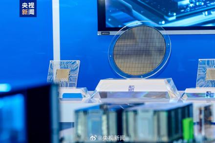 中国自研AI芯片取得架构突破 中国自研AI芯片取得架构突破