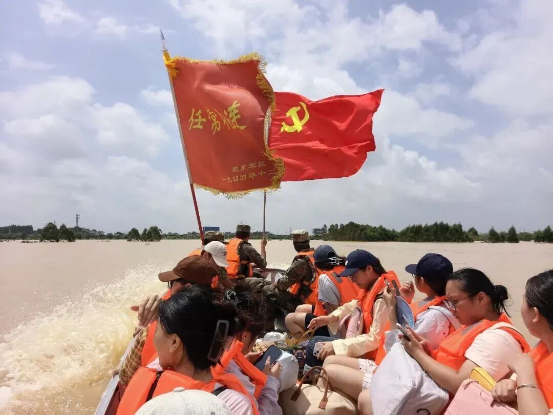 总有一些瞬间,让我们热泪盈眶 总有一些瞬间,让我们热泪盈眶