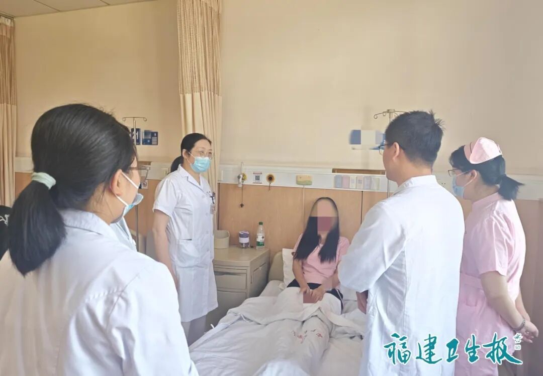 女子怀“葡萄胎”1月肚子大得像孕20周,医生:非正常怀孕,严重会危及生命 女子怀“葡萄胎”1月肚子大得像孕20周,医生:非正常怀孕,严重会危及生命