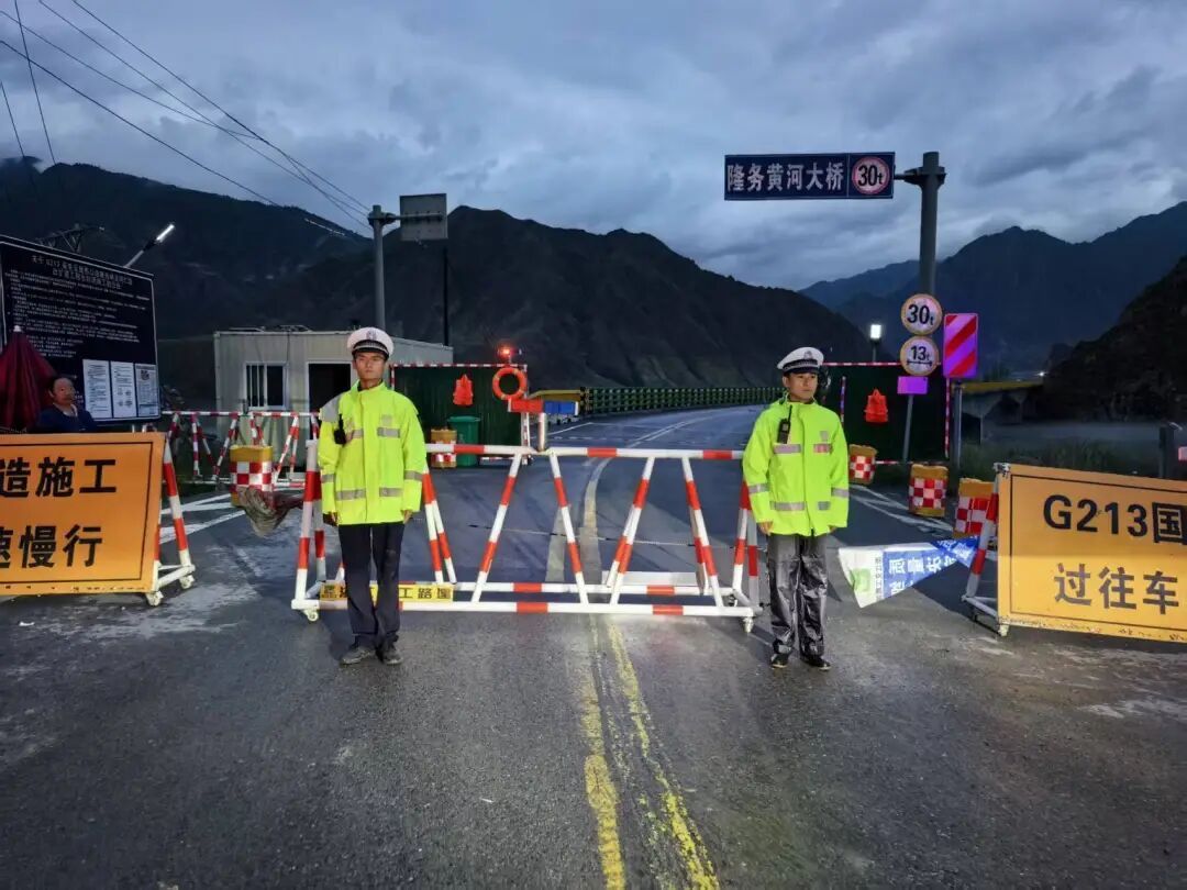 受强降雨影响，青海部分道路实施临时交通管制