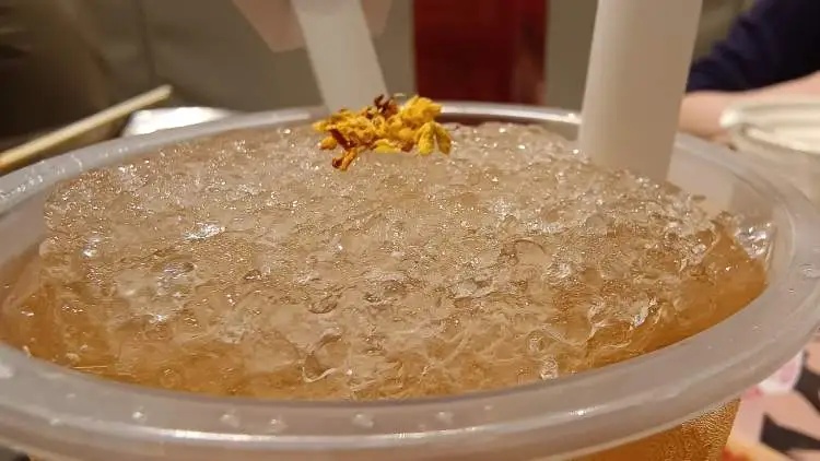 高温暴击!上海人集体“懒下厨”,老字号冷面熟食卖爆了 高温暴击!上海人集体“懒下厨”,老字号冷面熟食卖爆了