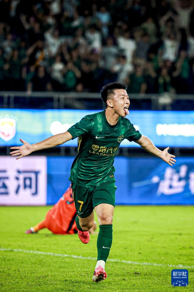 中超：浙江俱乐部绿城胜青岛海牛