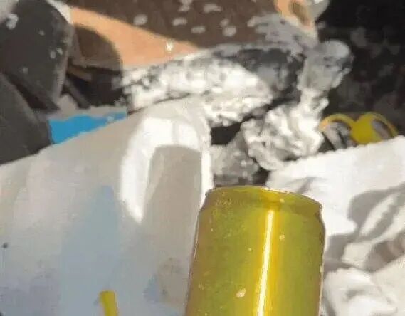 今天出门前,请务必检查自己的车! 今天出门前,请务必检查自己的车!
