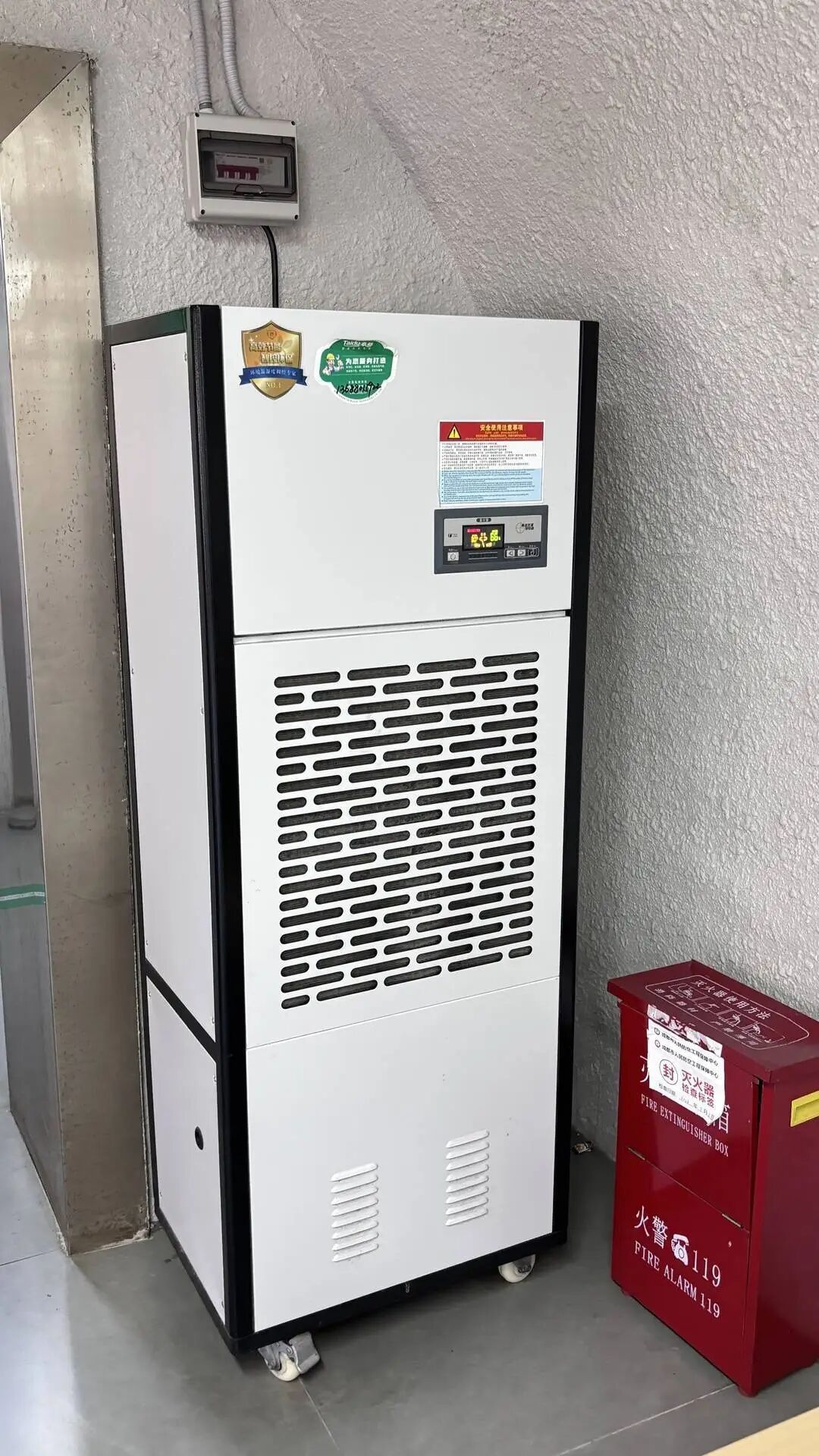 内外温差5℃,日均接待上千人,成都这个避暑地火了 内外温差5℃,日均接待上千人,成都这个避暑地火了