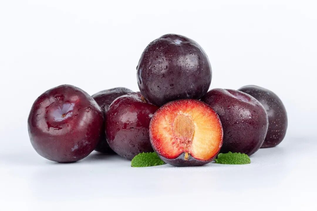 入伏别贪嘴!这几种水果堪称“湿气之王”,越吃湿毒越重,千万别吃错! 入伏别贪嘴!这几种水果堪称“湿气之王”,越吃湿毒越重,千万别吃错!