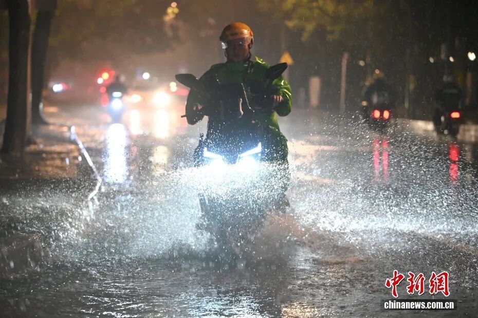 这几年极端天气为何越来越多？