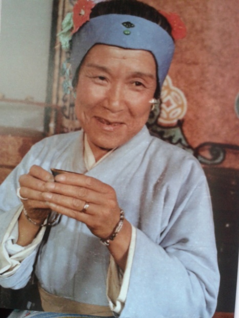 87版《红楼梦》刘姥姥扮演者离世,享年95岁;重温她戏里戏外精彩一生 87版《红楼梦》刘姥姥扮演者离世,享年95岁;重温她戏里戏外精彩一生