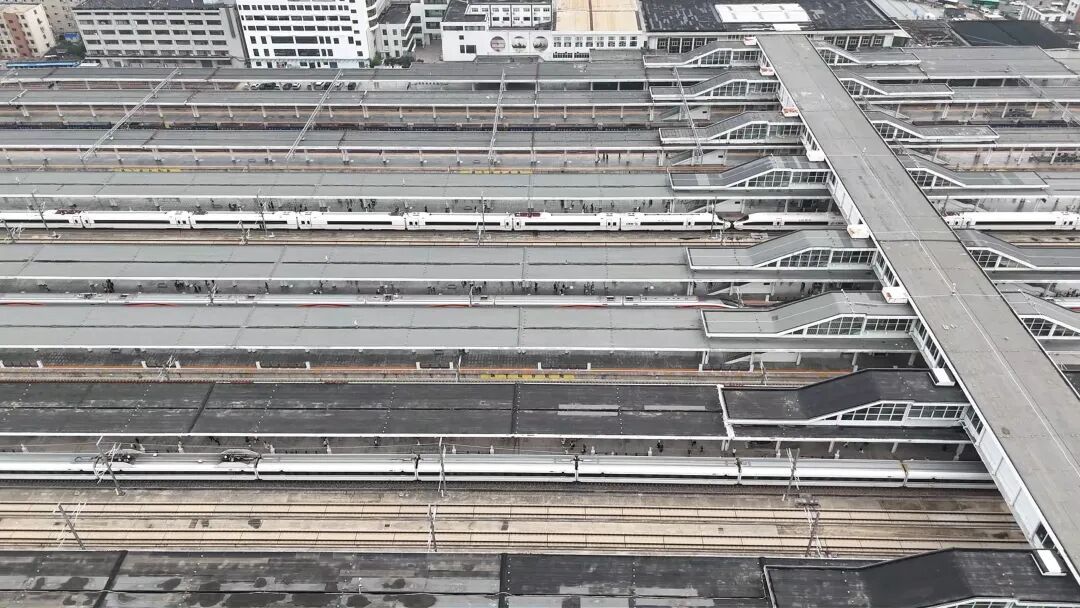京港高铁雄商段国铁集团郑州局管段今日正式进入运行试验阶段 京港高铁雄商段国铁集团郑州局管段今日正式进入运行试验阶段