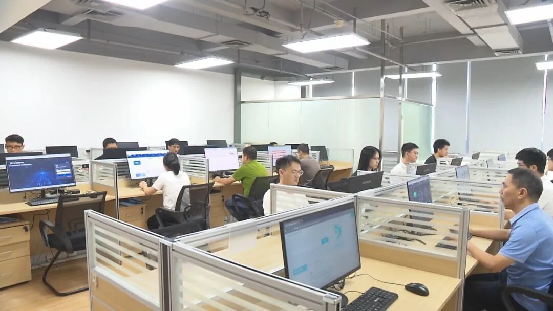 流感新冠叠加,出现发热咳嗽等症状该如何用药? 流感新冠叠加,出现发热咳嗽等症状该如何用药?