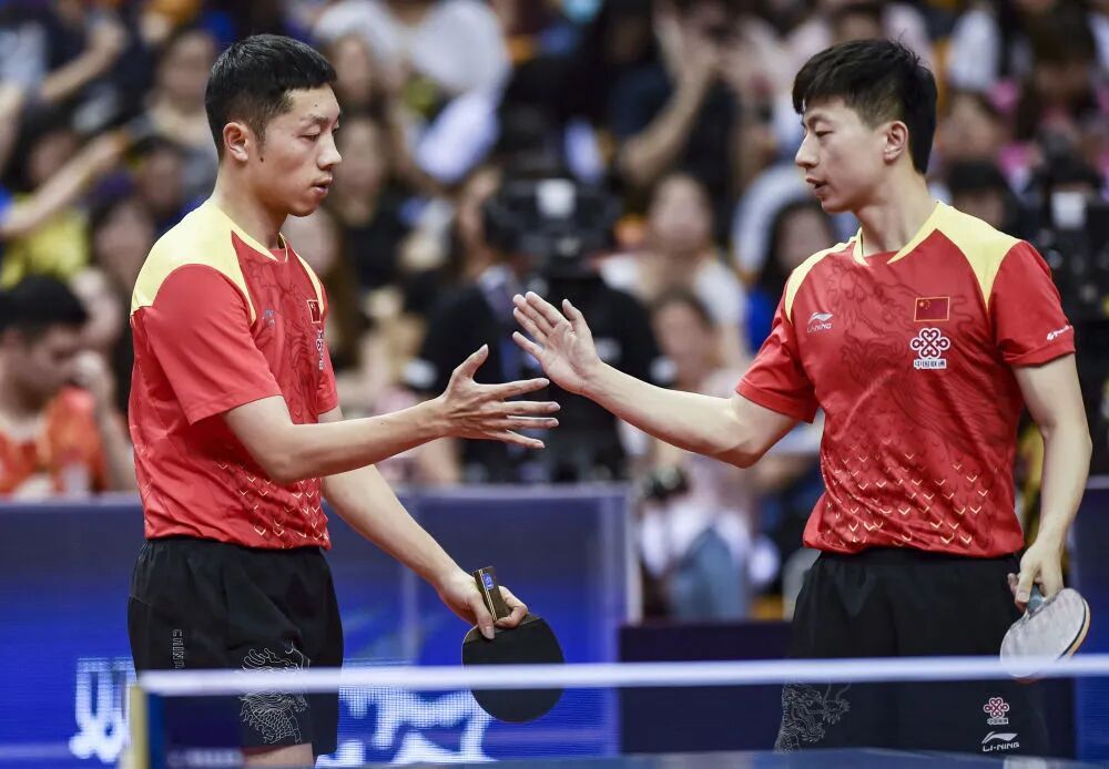 “龙蟒组合”时隔五年首度合体!马龙、许昕晋级16强,赛后马龙在线辟谣 “龙蟒组合”时隔五年首度合体!马龙、许昕晋级16强,赛后马龙在线辟谣