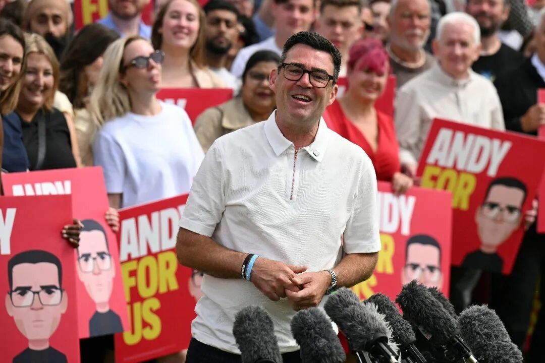 英国工党新掌门,是他 英国工党新掌门,是他