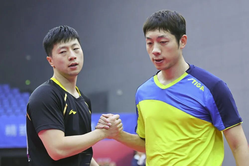 “龙蟒组合”时隔五年首度合体!马龙、许昕晋级16强,赛后马龙在线辟谣 “龙蟒组合”时隔五年首度合体!马龙、许昕晋级16强,赛后马龙在线辟谣
