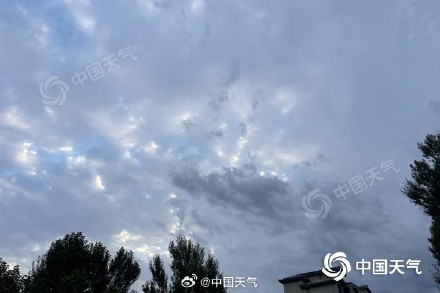 今夜至明天北京将迎全市性雷阵雨 局地雨量可超30毫米 今夜至明天北京将迎全市性雷阵雨 局地雨量可超30毫米