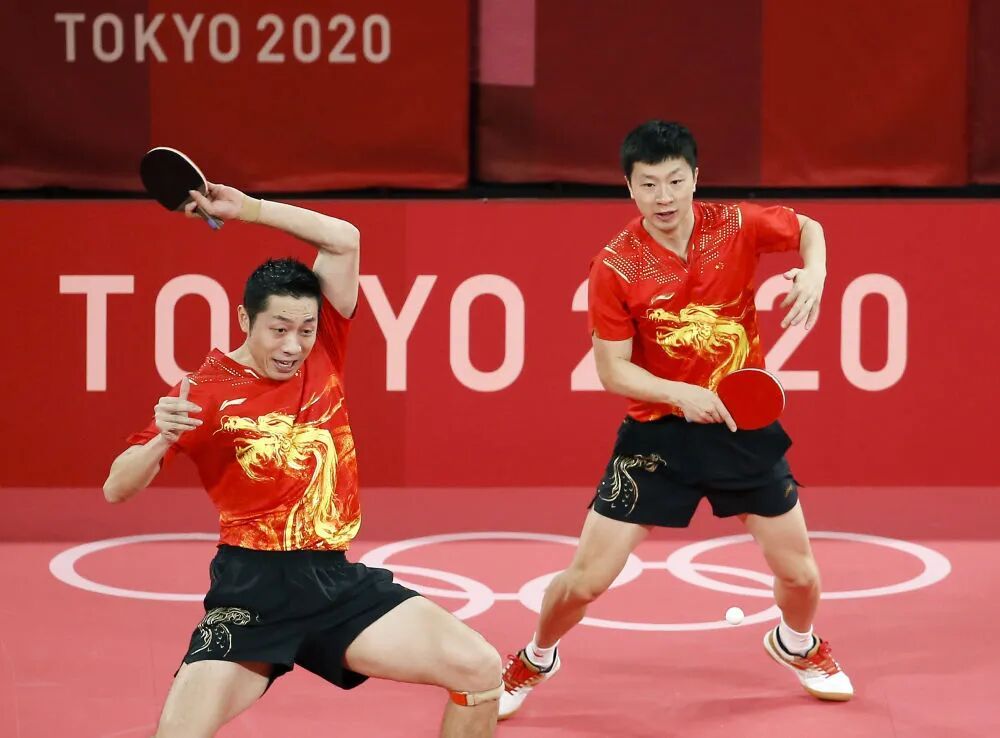 “龙蟒组合”时隔五年首度合体!马龙、许昕晋级16强,赛后马龙在线辟谣 “龙蟒组合”时隔五年首度合体!马龙、许昕晋级16强,赛后马龙在线辟谣