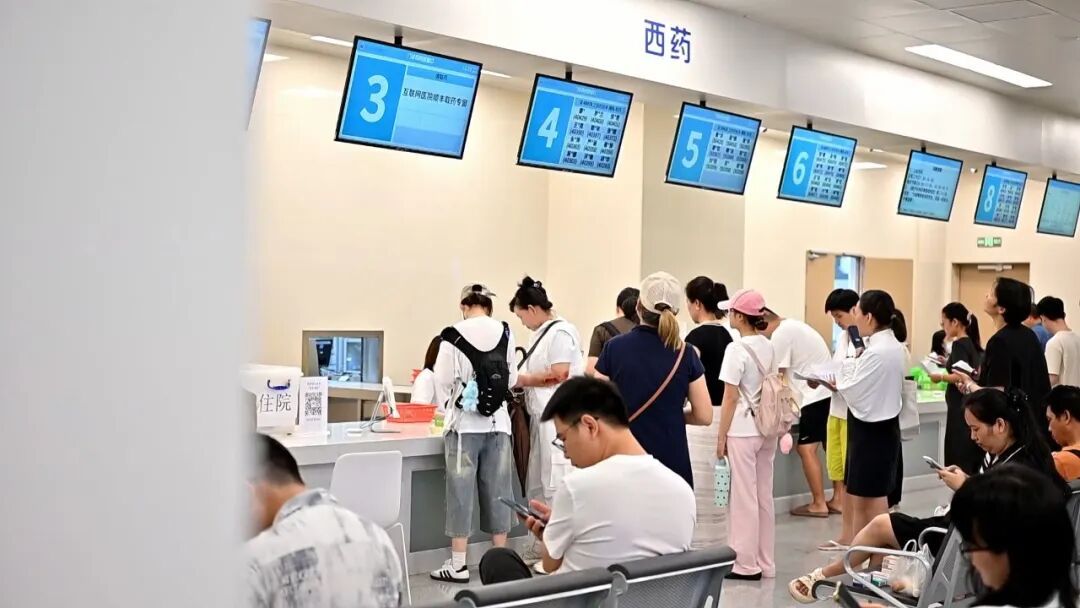 流感新冠叠加,出现发热咳嗽等症状该如何用药? 流感新冠叠加,出现发热咳嗽等症状该如何用药?