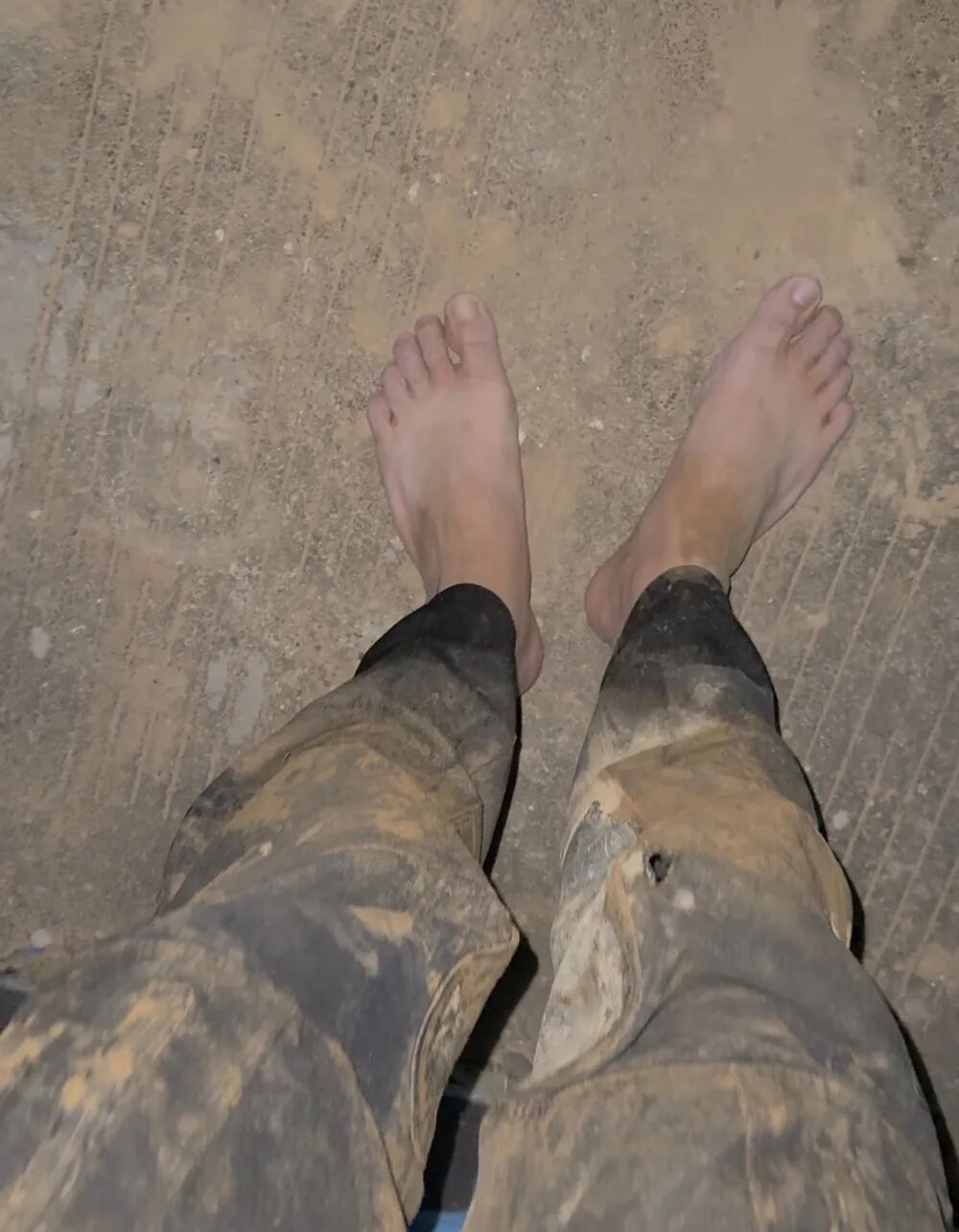 重庆00后铁骑千里驰援广西 他说“重庆崽儿，有事儿真上！”