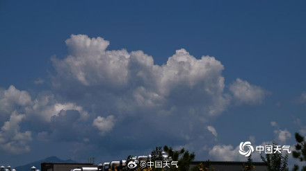 北京棉花糖云将夏日氛围拉满