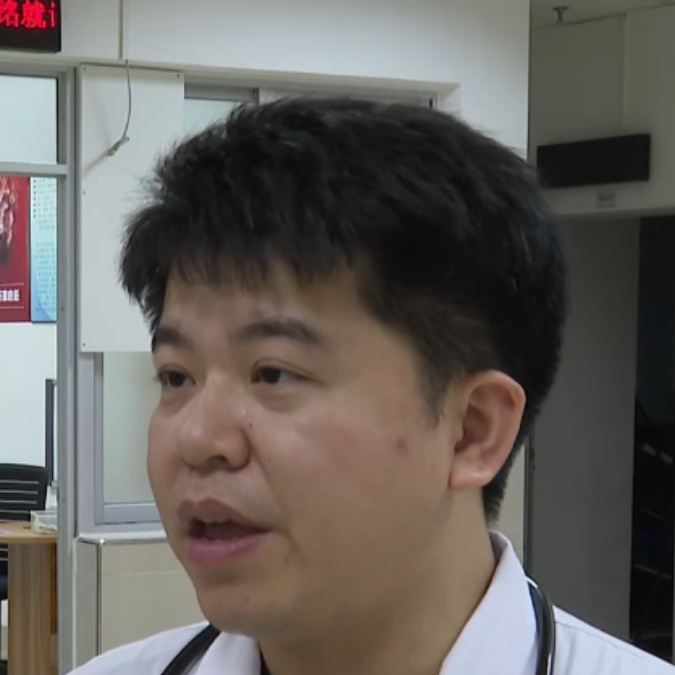 流感新冠叠加,出现发热咳嗽等症状该如何用药? 流感新冠叠加,出现发热咳嗽等症状该如何用药?