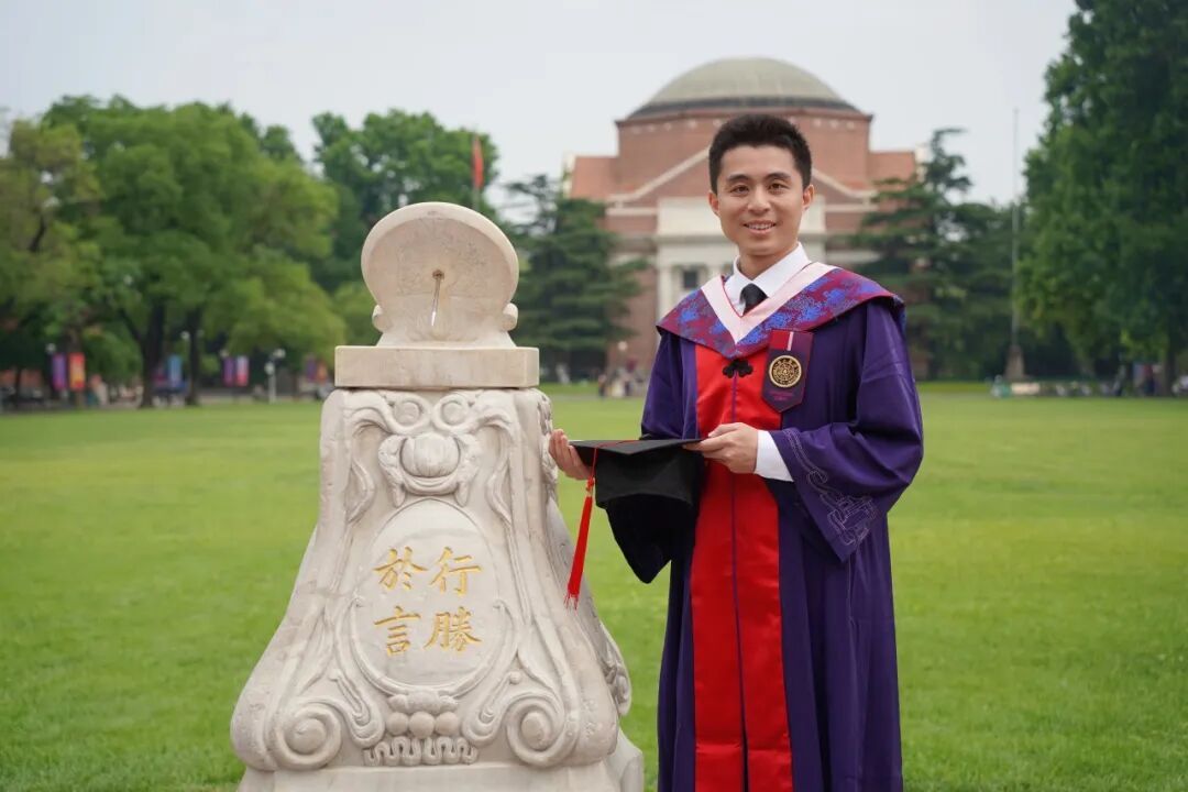 清华博士毕业，他选择去西北这座小城！
