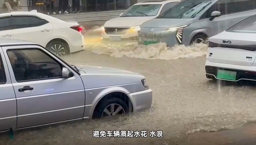 雷阵雨+中到大雨+暴雨!河北大范围降雨要来,警惕强对流 雷阵雨+中到大雨+暴雨!河北大范围降雨要来,警惕强对流