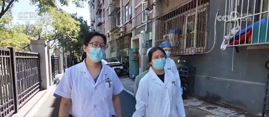 上门医疗、幼儿托管……让更多服务“嵌入”社区 把幸福兜在百姓家门口 上门医疗、幼儿托管……让更多服务“嵌入”社区 把幸福兜在百姓家门口