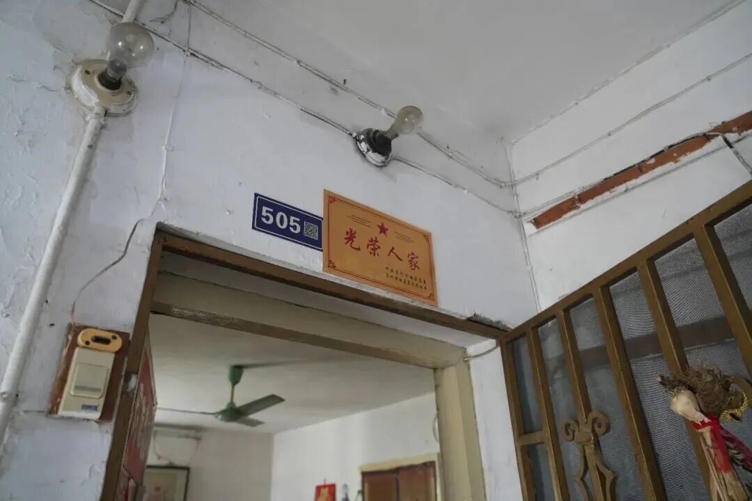 苏州病人救了上海医生!虹桥站一幕,背后藏着这么多隐情…… 苏州病人救了上海医生!虹桥站一幕,背后藏着这么多隐情……