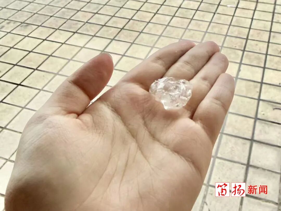 绍兴下冰雹了 绍兴下冰雹了