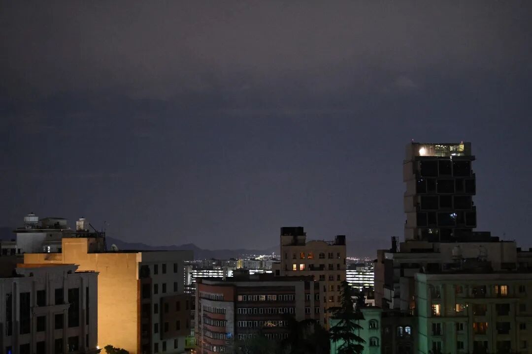 伊朗宣布:停止履约 伊朗宣布:停止履约