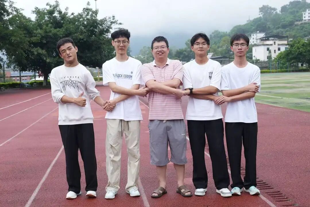 高考606分的凉山脑瘫男孩陈文杰,被四川大学录取! 高考606分的凉山脑瘫男孩陈文杰,被四川大学录取!