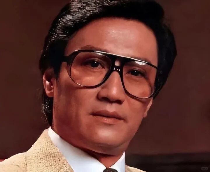 谢贤离世,享年89岁!谢霆锋发文悼念:他将自己的一生都奉献给了影视行业 谢贤离世,享年89岁!谢霆锋发文悼念:他将自己的一生都奉献给了影视行业