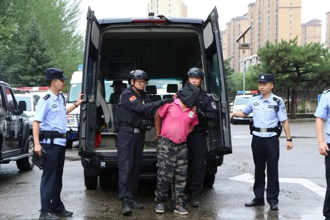 命案追凶二十四载:内蒙男子杀害同居女子逃亡,在大同被警方抓获 命案追凶二十四载:内蒙男子杀害同居女子逃亡,在大同被警方抓获