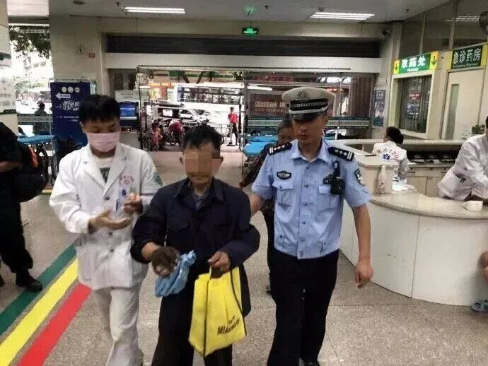 痛别战友!54岁交警田浩处置交通事故时因公牺牲! 痛别战友!54岁交警田浩处置交通事故时因公牺牲!
