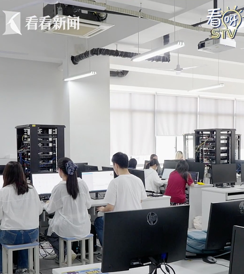 上海中考700分! 不报市重点高中,却选择中本贯通! 到底图啥? 上海中考700分! 不报市重点高中,却选择中本贯通! 到底图啥?