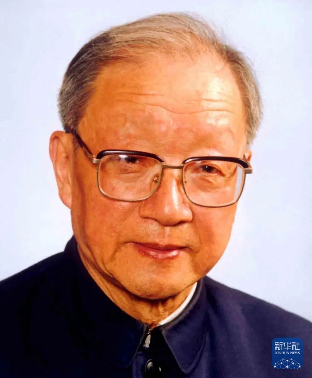 今天,格外想念他 今天,格外想念他