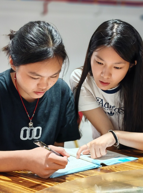 广州一工厂连续8年暑假免费帮员工带娃还管饭,老板回应 广州一工厂连续8年暑假免费帮员工带娃还管饭,老板回应