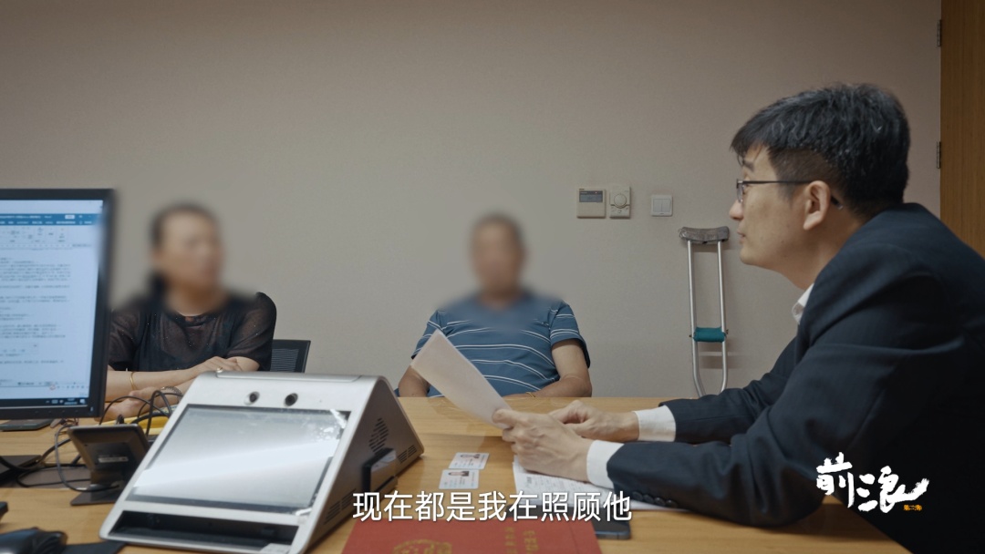 74岁上海老人癌晚期,想送一套房给56岁女友让她照顾余生,被公证处终止:女方已婚! 74岁上海老人癌晚期,想送一套房给56岁女友让她照顾余生,被公证处终止:女方已婚!