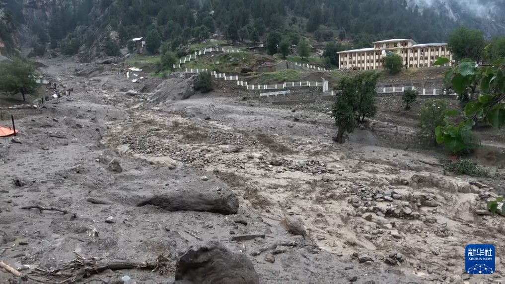 阿富汗东部洪灾致20人死亡逾百人失踪 阿富汗东部洪灾致20人死亡逾百人失踪